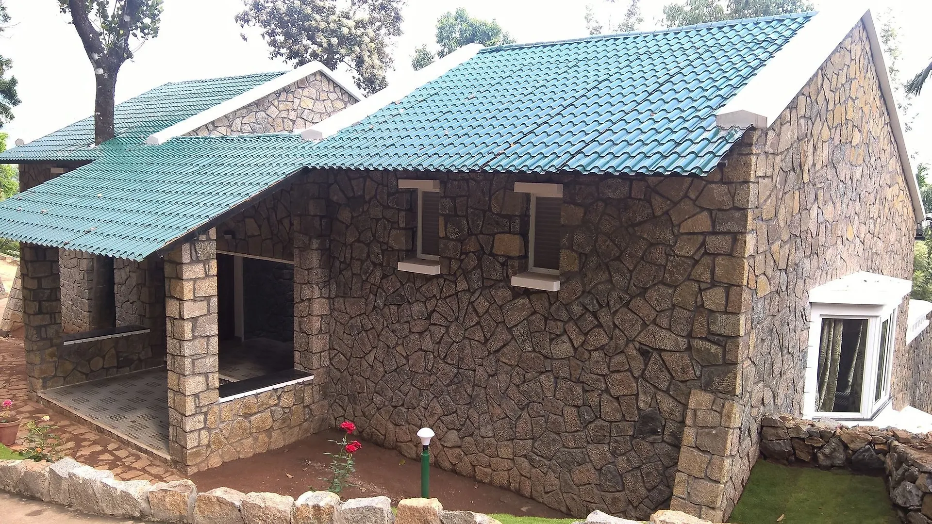 Hotel Sitaram Mountain Retreat Munnar Resort